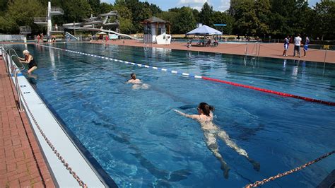 Nude swim pool - Sep 10, 2017 · It’s hard to imagine that any high school would require boys to swim naked today. But for more than 50 years (even until 1980, by some accounts), this was standard policy at public high schools ... 